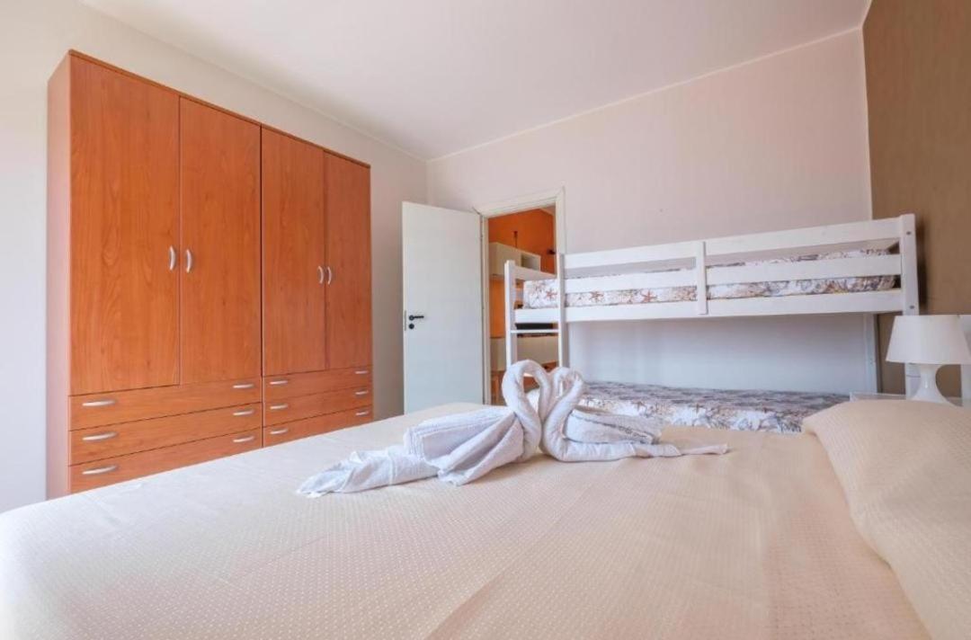 Appartamento Blue Eden Strait Messina Esterno foto