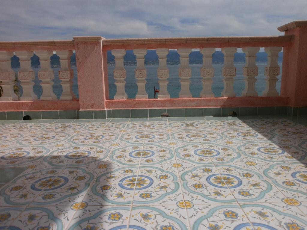 Appartamento Blue Eden Strait Messina Camera foto